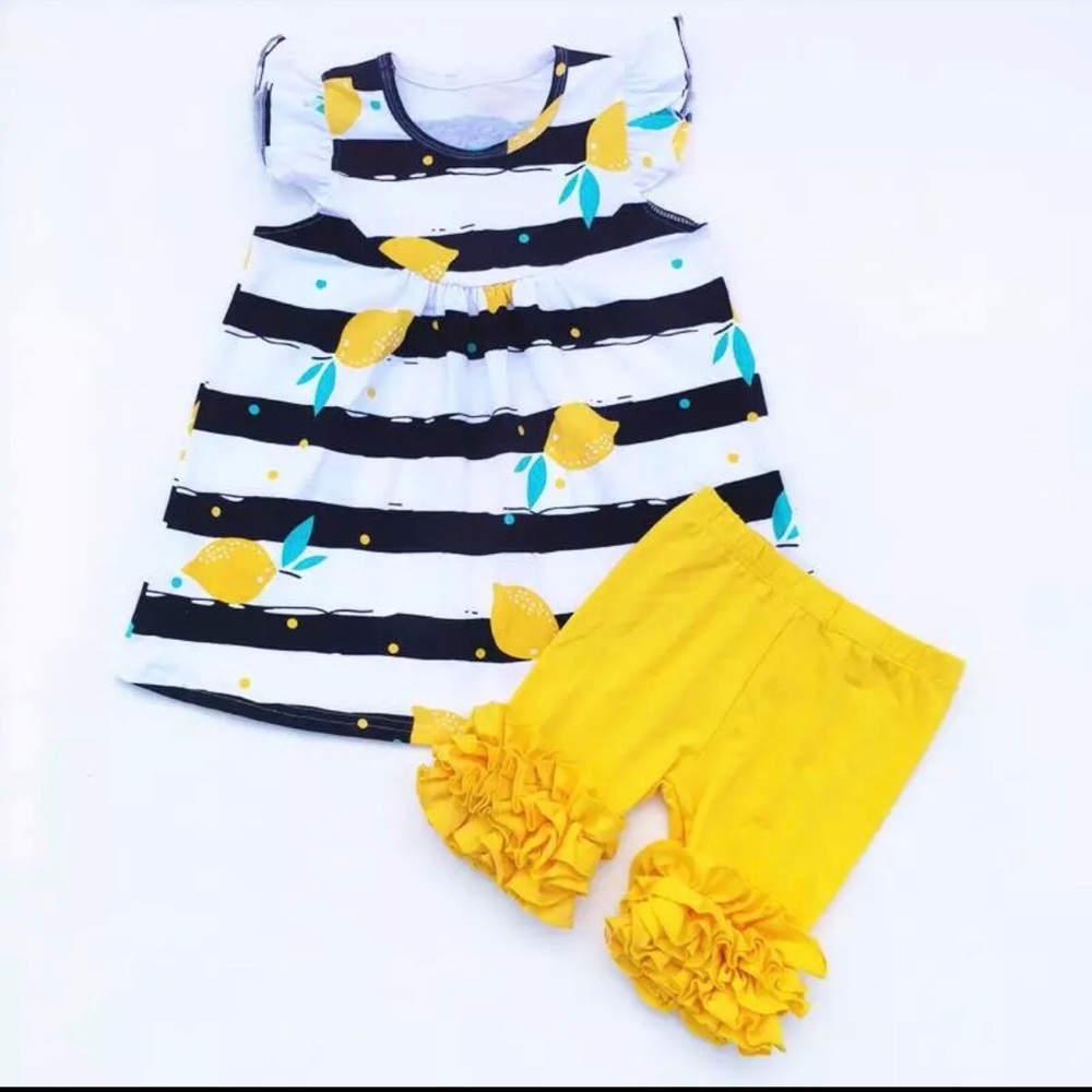 Toddler Girl’s Lemon Ruffle Short Set